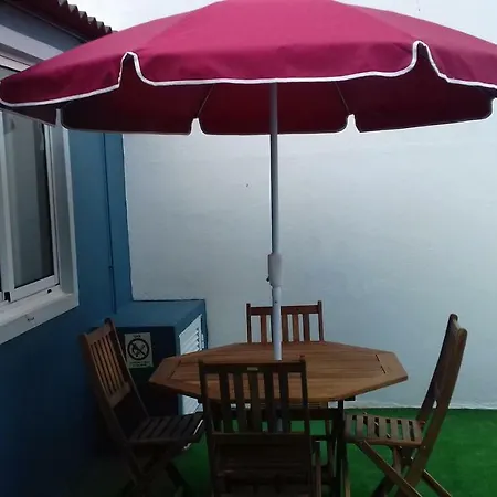 Armindo Amaral Apartamento * Ponta Delgada